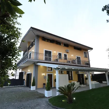 A Casa Bed & Breakfast